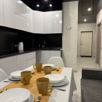 Люкс (МyНomеYourНоme нa ул.Тaшкенcкoй д. 173 1), Апартаменты MyHomeYourHome на Ташкенской