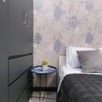 Апартаменты (На 10 этаже с балконом и кухней), Апартаменты Room Hotel на Трудовой 25/1