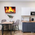 Апартаменты (На 8 этаже с балконом и кухней), Апартаменты Room Hotel на Красном проспекте 104