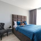 Апартаменты (С балконом и кухней), Апартаменты Room Hotel на Сухарной 109