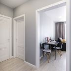 Апартаменты (С балконом и кухней), Апартаменты Room Hotel на Сухарной 109