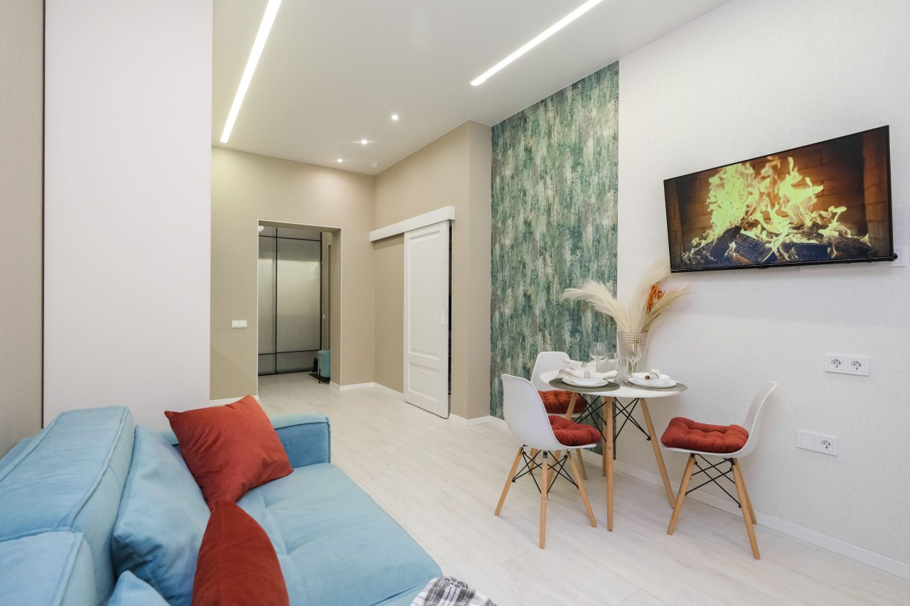 Апартаменты (На первом этаже), Апартаменты Room Hotel на Фабричной 65