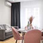 Апартаменты (На втором этаже), Апартаменты Room Hotel на Фабричной 65