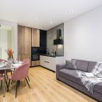 Апартаменты (На втором этаже), Апартаменты Room Hotel на Фабричной 65