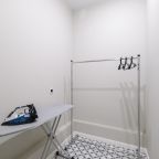 Апартаменты (На втором этаже), Апартаменты Room Hotel на Фабричной 65