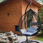 чилл зона с искусственным водопадом