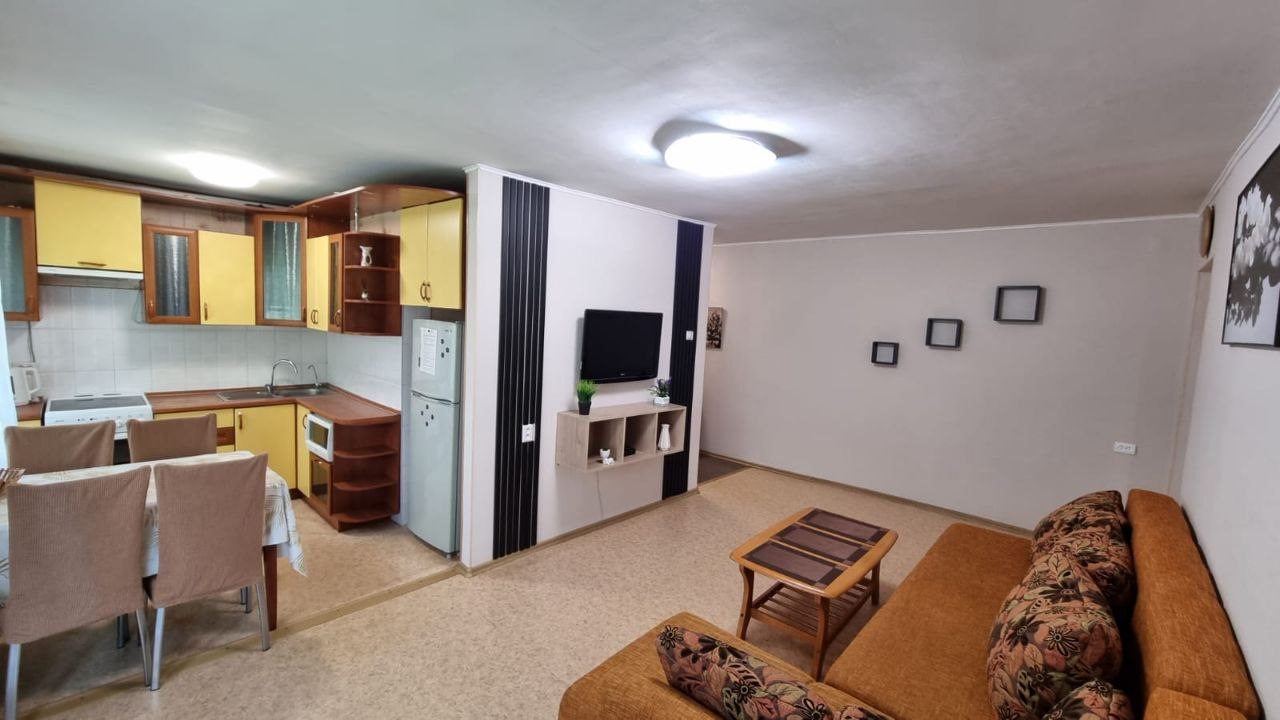 Апартаменты Просторная 3-к в центре города, Владивосток