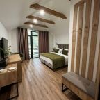 Полулюкс (Полулюкс с балконом), Гостевой дом Chalet Monte’