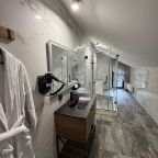 Полулюкс (Полулюкс с балконом), Гостевой дом Chalet Monte’