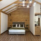 De Luxe (Делюкс с террасой), Гостевой дом Chalet Monte’