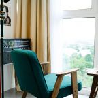 Апартаменты (PAIKKA #RETRO ВЫСОЦКИЙ - ЗАКАТЫ САМАРЫ), Апартаменты PAIKKA