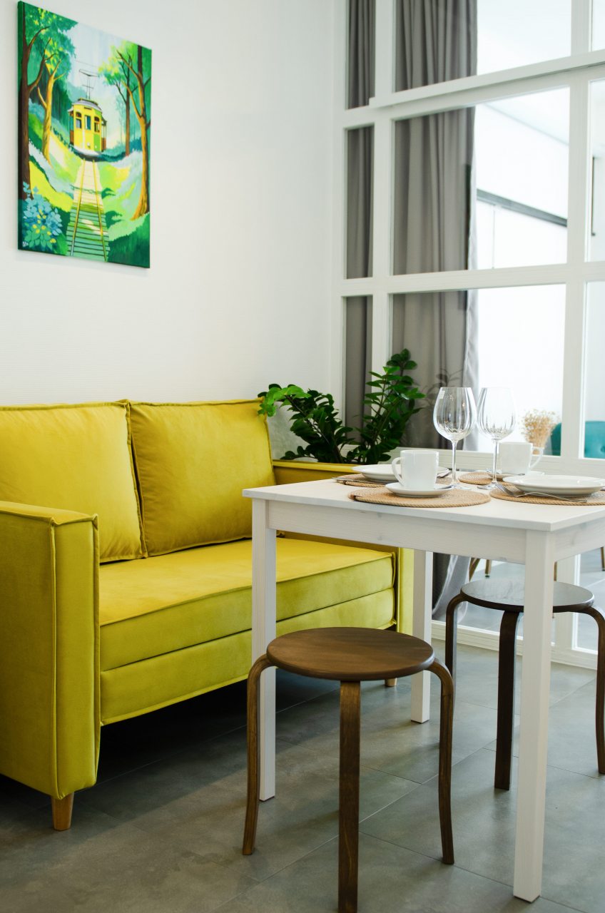 Апартаменты (PAIKKA #RETRO ВЫСОЦКИЙ - ЗАКАТЫ САМАРЫ), Апартаменты PAIKKA