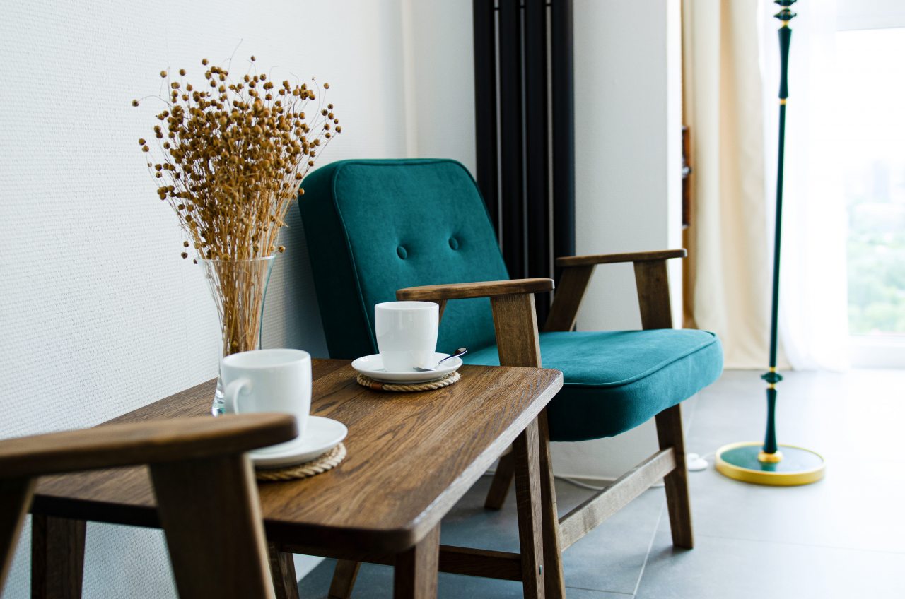 Апартаменты (PAIKKA #RETRO ВЫСОЦКИЙ - ЗАКАТЫ САМАРЫ), Апартаменты PAIKKA