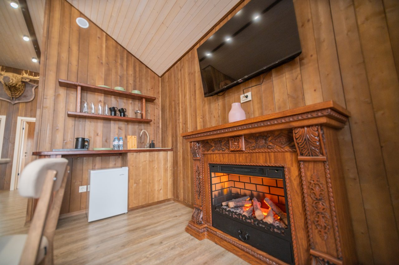 Дом (Большой дом), База отдыха Тайга