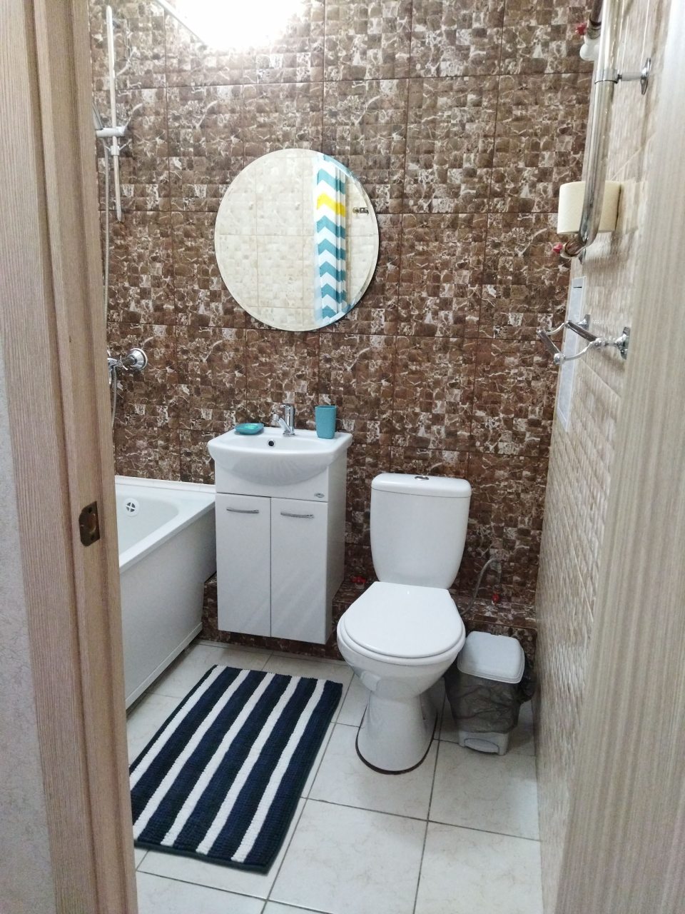 Апартаменты (Трошева), Апартаменты На Трошева