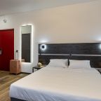 Трехместный (Полулюкс), Отель Байка Московское