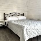 Дом (Whitehouse), Гостевой дом Whitestone