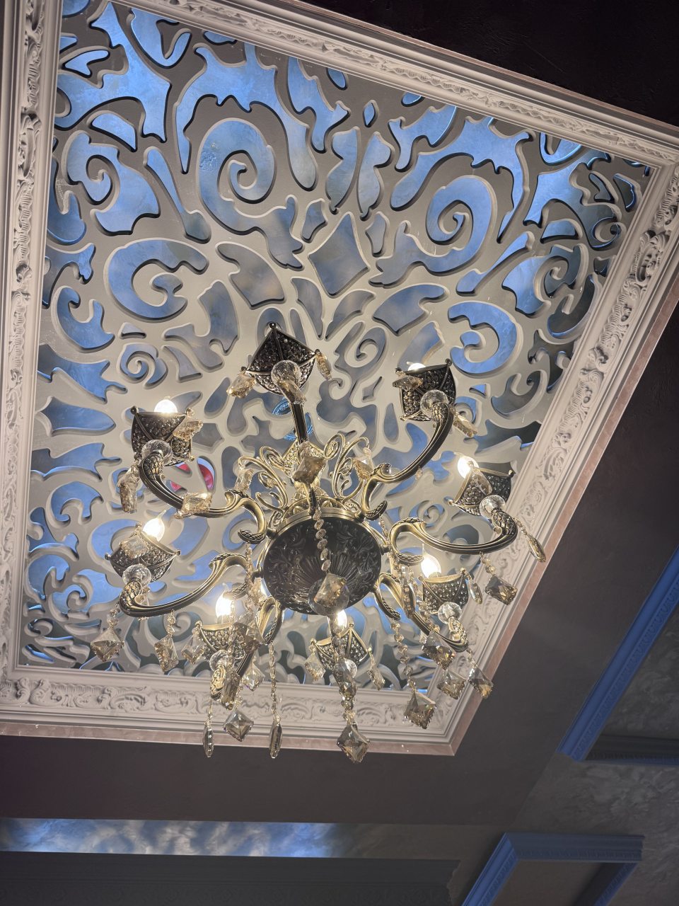 Люкс (Люкс), Отель Автор Ростов