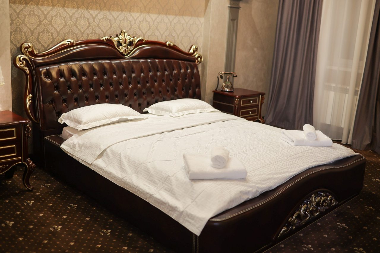 Люкс (Люкс), Отель Автор Ростов