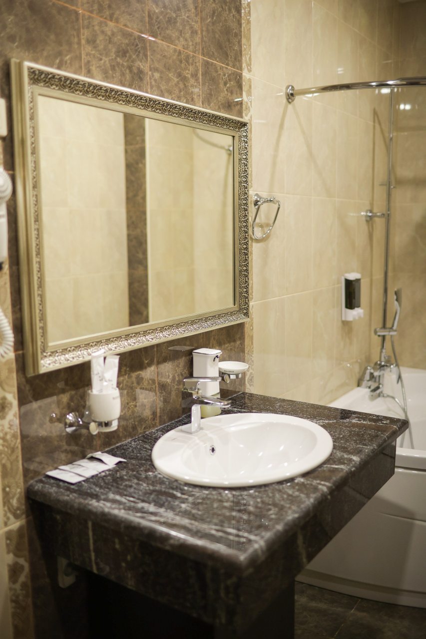 Люкс (Люкс), Отель Автор Ростов