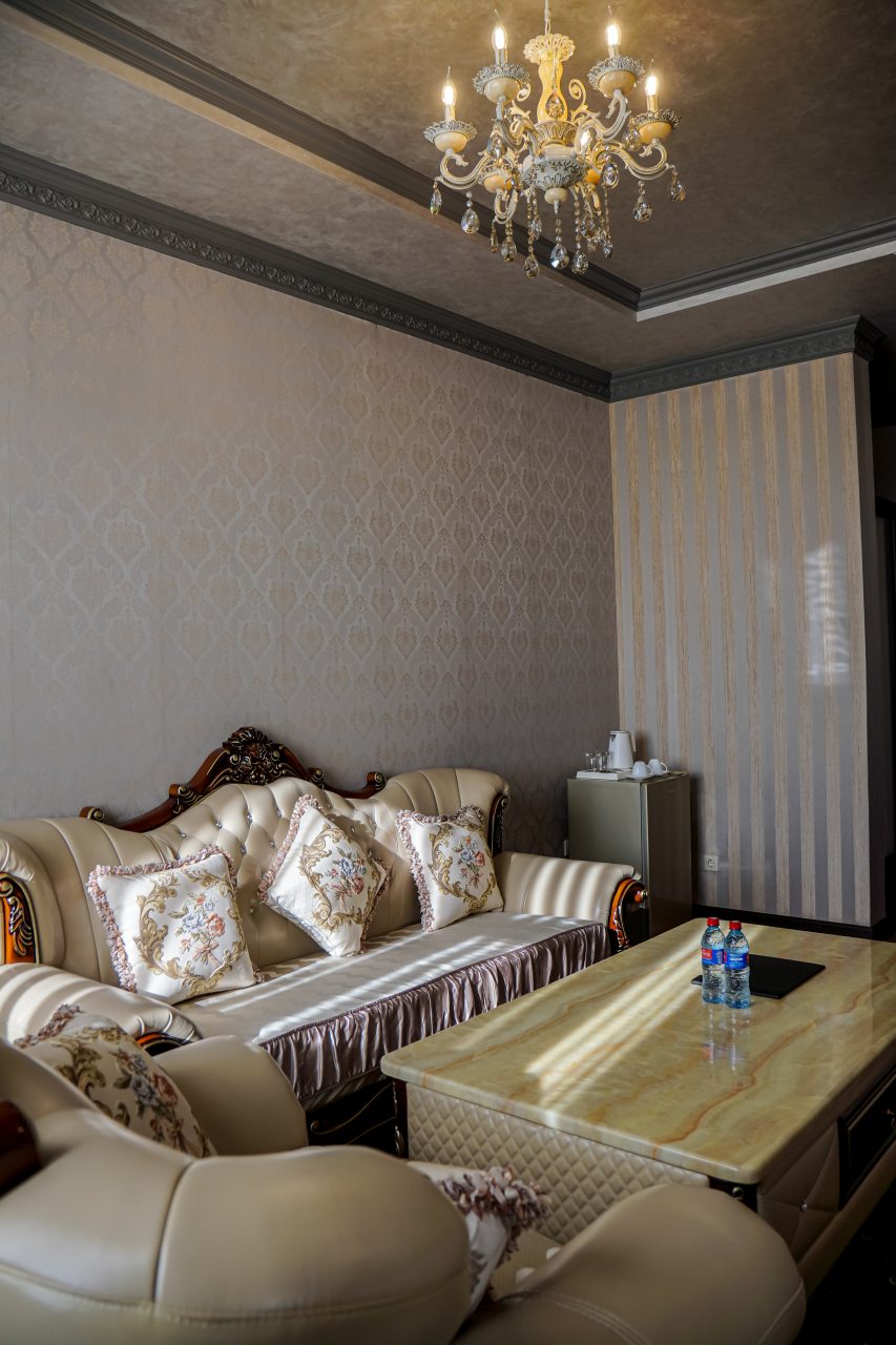 Номер (Люкс 2-х комнатный), Отель Графъ