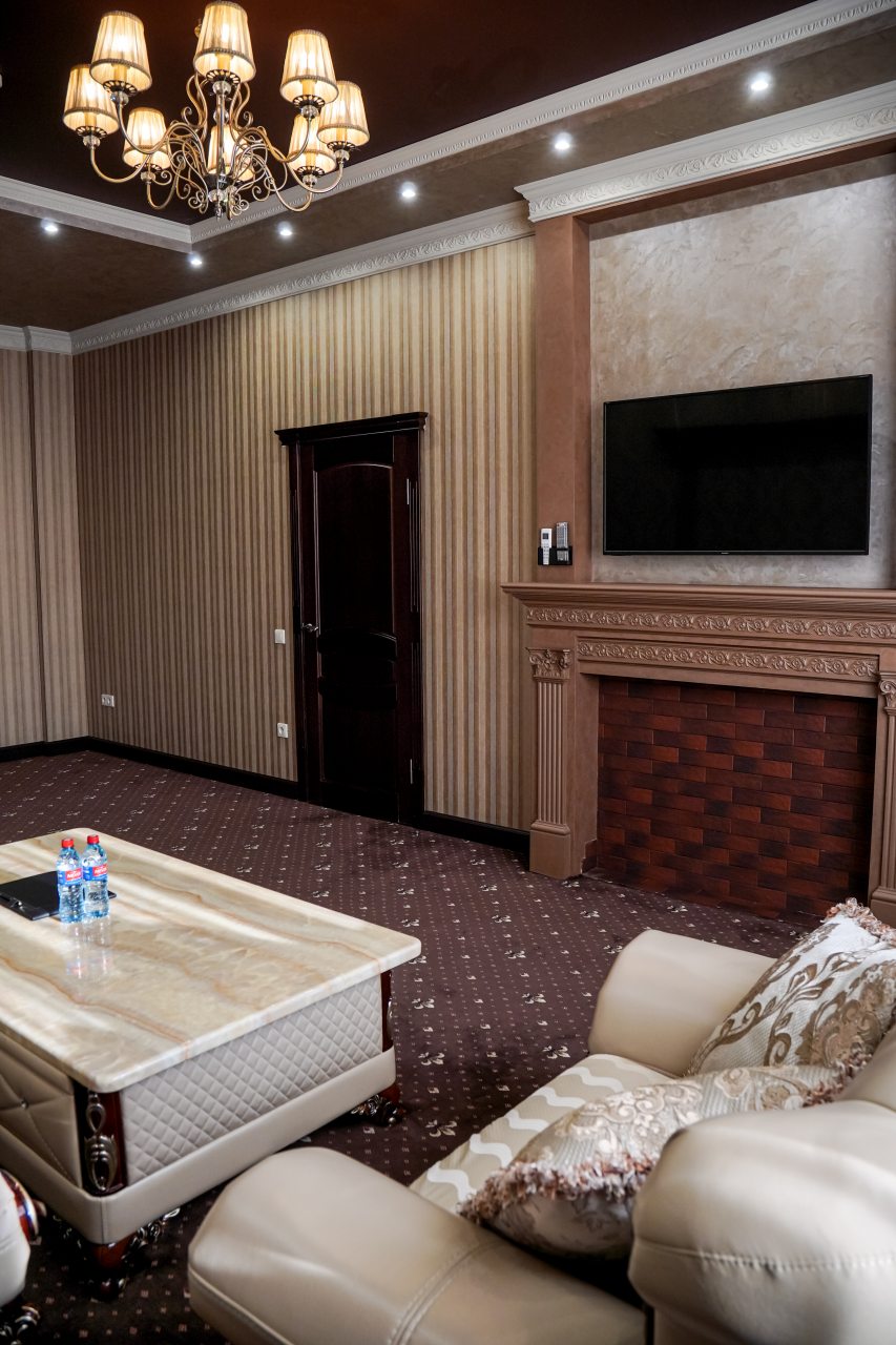 Номер (Люкс 2-х комнатный), Отель Графъ