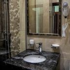 Номер (Стандарт с 2 кроватями), Отель Графъ