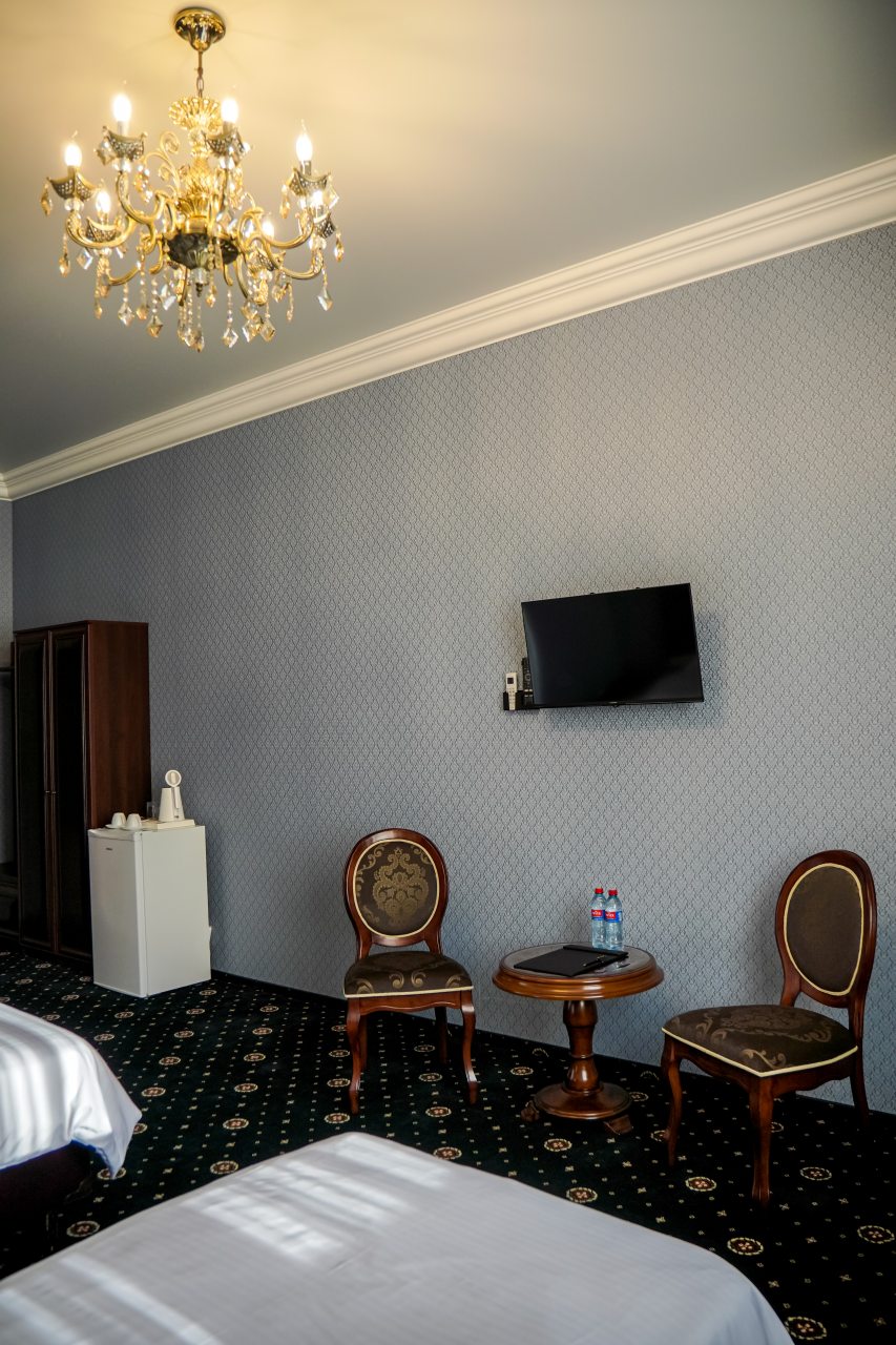 Номер (Стандарт с 2 кроватями), Отель Графъ