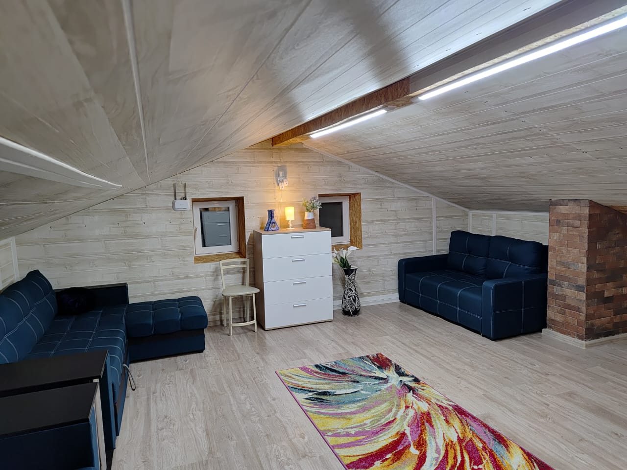 Шестиместный, Коттедж С баней и пирсом на берегу пруда