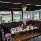 Беседки для отдыха, Коттедж С баней и пирсом на берегу пруда