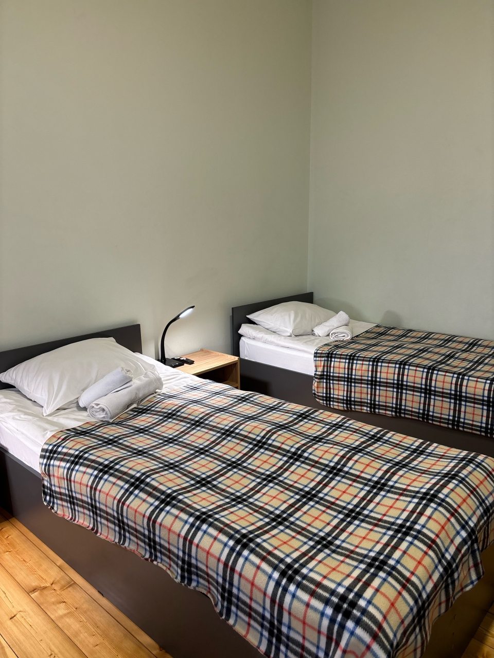 Трёхместный и более (Четырехместный номер), Гостиница Невский