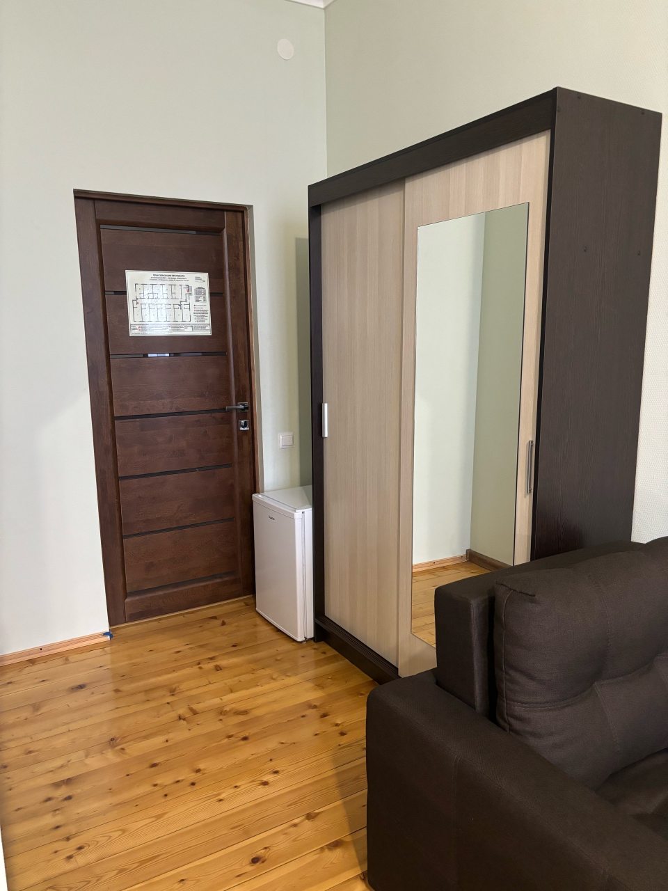 Трёхместный и более (Семейный номер), Гостиница Невский