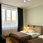 Трёхместный и более (Номер Делюкс), Гостиница Невский