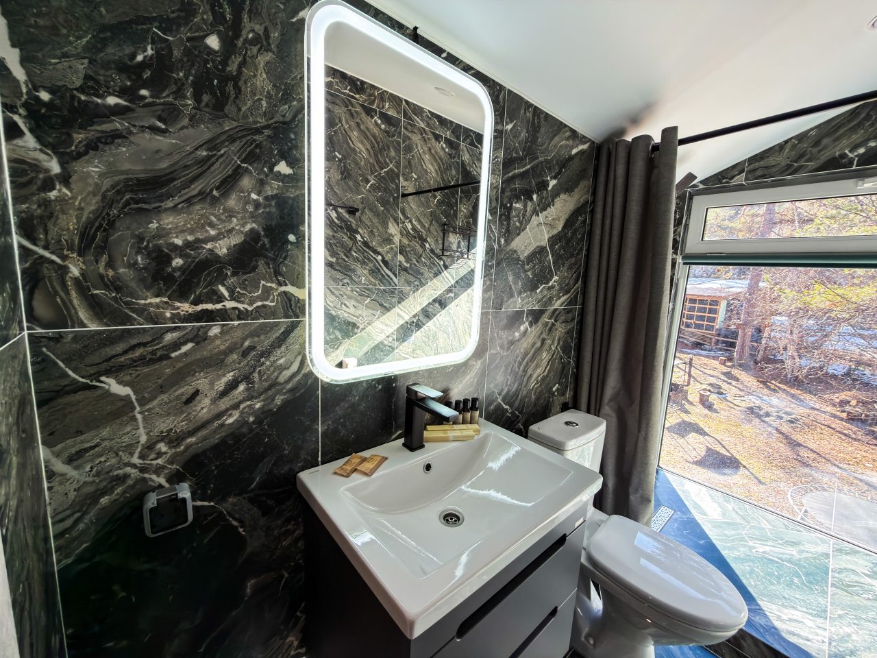 Вилла (Вилла с видом на горы), База отдыха Куранты Village