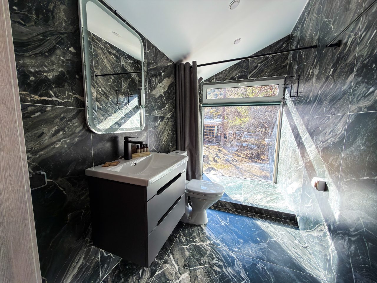 Вилла (Вилла с видом на горы), База отдыха Куранты Village