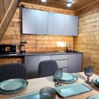 Коттедж (А-фрейм с видом на горы), База отдыха Куранты Village