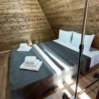 Коттедж (А-фрейм с видом на горы), База отдыха Куранты Village