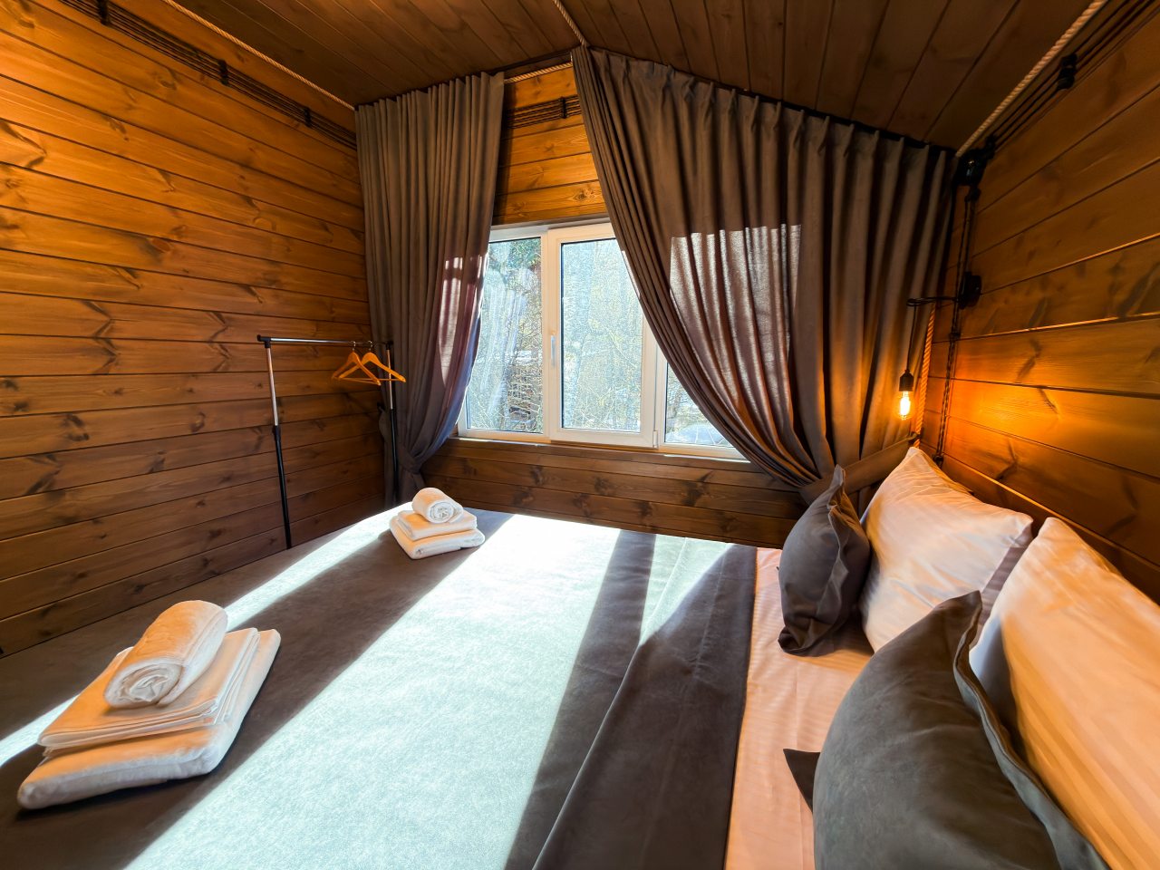 Апартаменты (Апартаменты с видом на горы), База отдыха Куранты Village