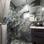 Апартаменты (Апартаменты с видом на горы), База отдыха Куранты Village