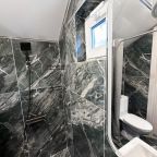 Апартаменты (Апартаменты с видом на горы), База отдыха Куранты Village