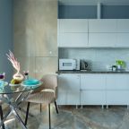 Кухня со всей необходимой техникой