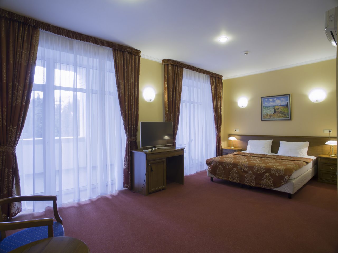 Двухместный (Стандарт с балконом), Отель Вилла Слава