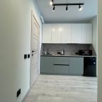 Апартаменты (Апартаменты с витражным окном и видами на город), Апартаменты Kvartira-Braun