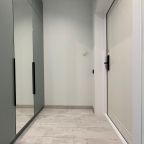 Апартаменты (Апартаменты с витражным окном и видами на город), Апартаменты Kvartira-Braun