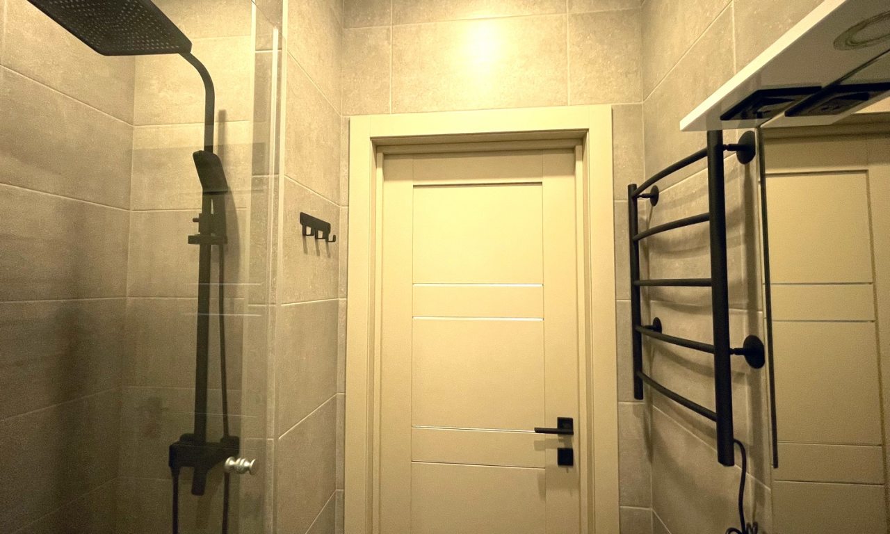 Апартаменты (У ТЦ Арена), Апартаменты Kvartira-Braun