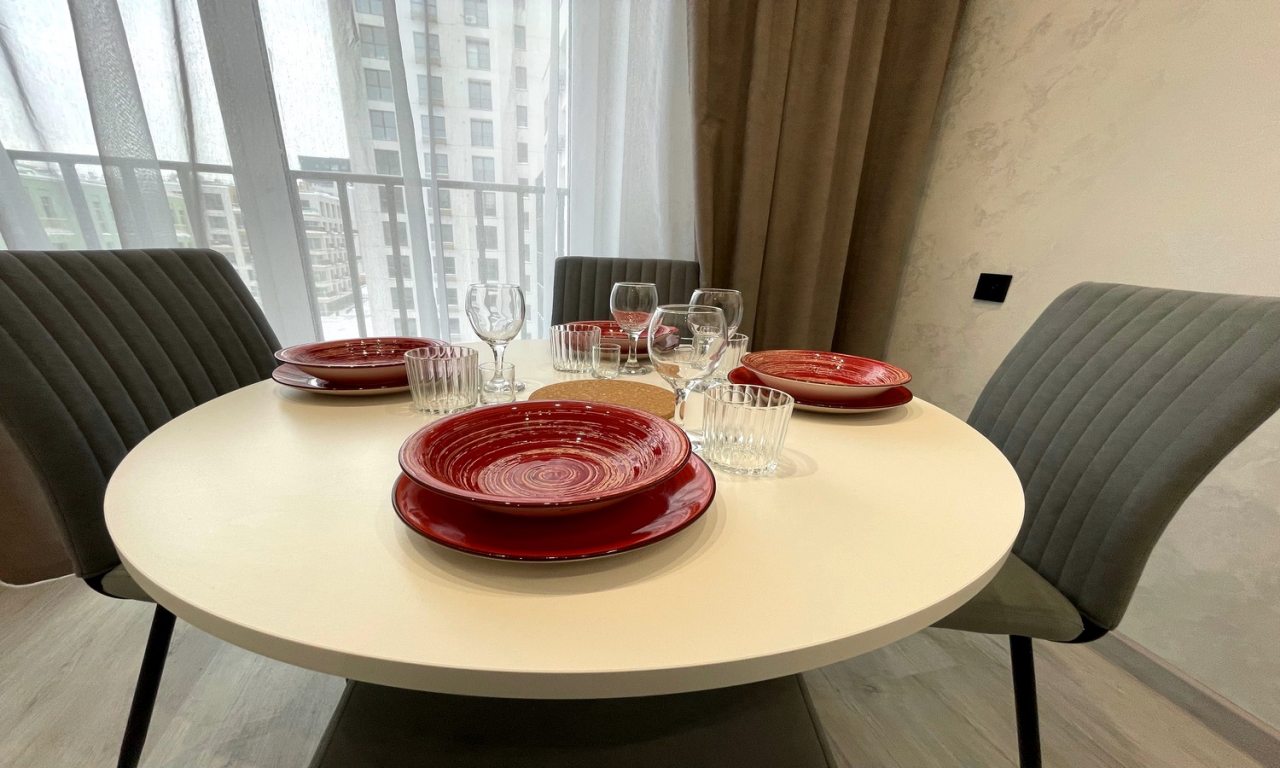 Апартаменты (У ТЦ Арена), Апартаменты Kvartira-Braun