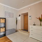 Трёхместный и более (Трехкомнатная квартира в центре Москвы на Большой Никитской), Апартаменты БН 22/2 9