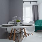 Квартира (Изумруд), Апартаменты Your Place на Уральской 71к3