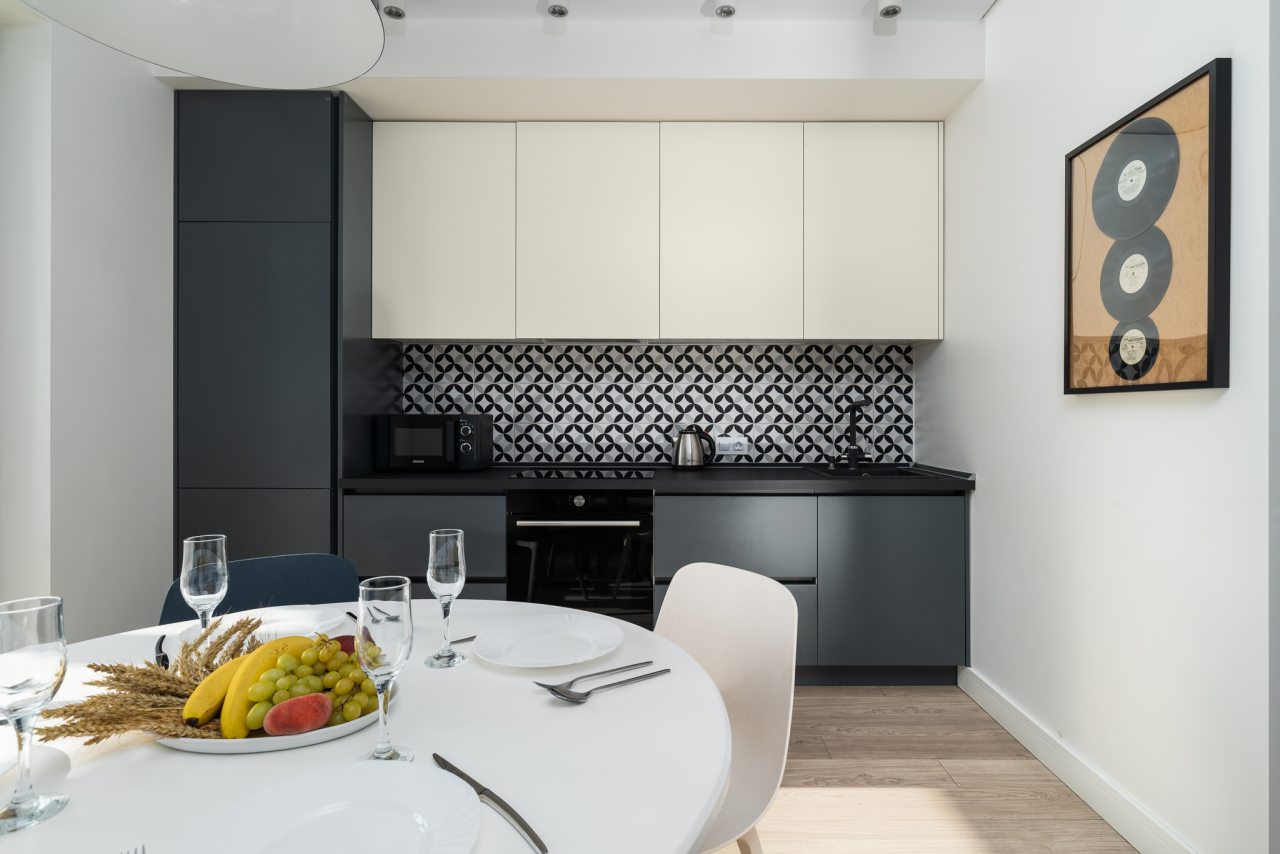 Апартаменты (Аквамарин), Апартаменты Your Place на Уральской 75к2