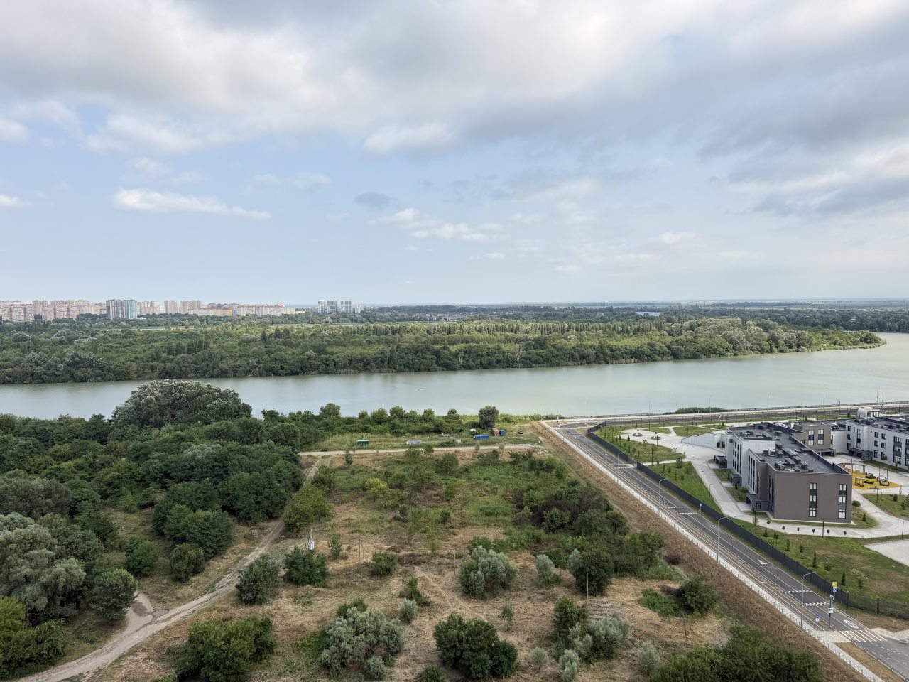 Квартира (Фонтаны 2), Апартаменты Your Place на Воронежской 47Д